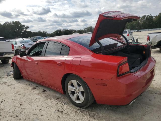 2C3CDXBG4DH525282 - 2013 DODGE CHARGER SE RED photo 2