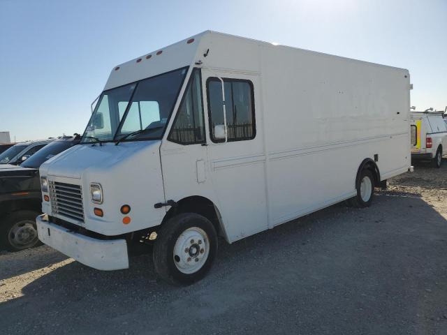 2005 FREIGHTLINER CHASSIS M LINE WALK-IN VAN, 