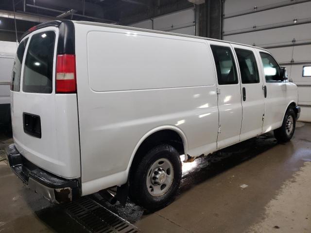 1GCWGGBA5C1151824 - 2012 CHEVROLET EXPRESS G2 WHITE photo 3