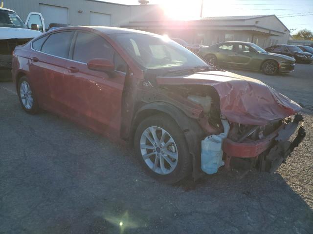 3FA6P0HD2LR171386 - 2020 FORD FUSION SE RED photo 4