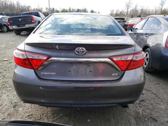 4T1BF1FK5HU303877 - 2017 TOYOTA CAMRY LE GRAY photo 6