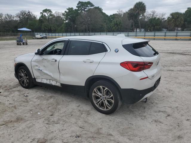 WBXYJ3C50KEP77473 - 2019 BMW X2 SDRIVE28I WHITE photo 2