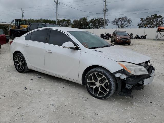 2G4GL5EX9H9144099 - 2017 BUICK REGAL SPORT TOURING WHITE photo 4