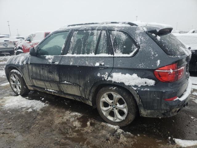 5UXZW0C51C0B90152 - 2012 BMW X5 XDRIVE35D GRAY photo 2