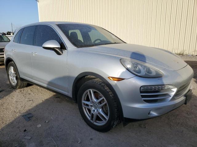 WP1AA2A23DLA13115 - 2013 PORSCHE CAYENNE SILVER photo 4