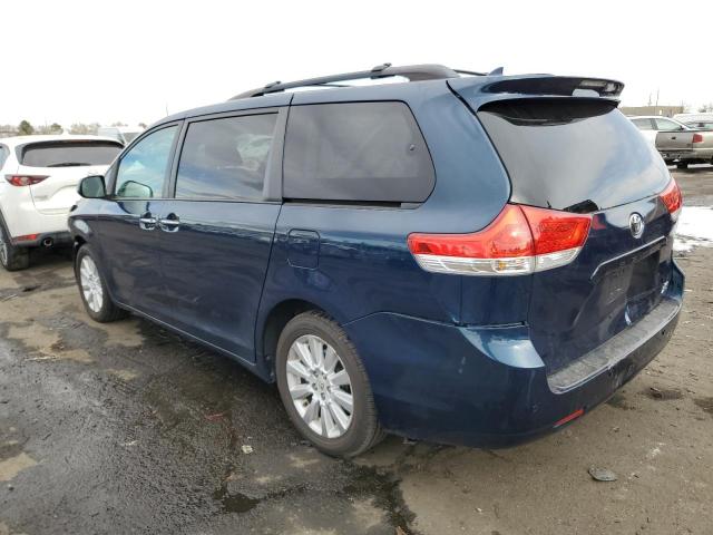 5TDDK3DCXCS034675 - 2012 TOYOTA SIENNA XLE BLUE photo 2