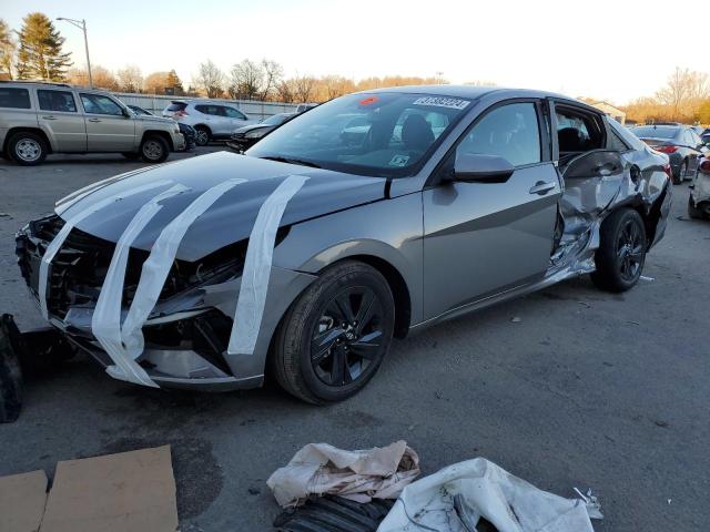 KMHLM4AG0PU566193 - 2023 HYUNDAI ELANTRA SEL GRAY photo 1