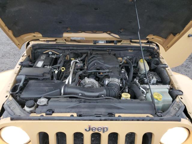 1C4BJWEG8DL653856 - 2013 JEEP WRANGLER SAHARA YELLOW photo 12