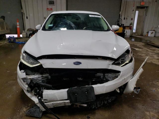 3FA6P0LUXHR380910 - 2017 FORD FUSION SE HYBRID WHITE photo 5