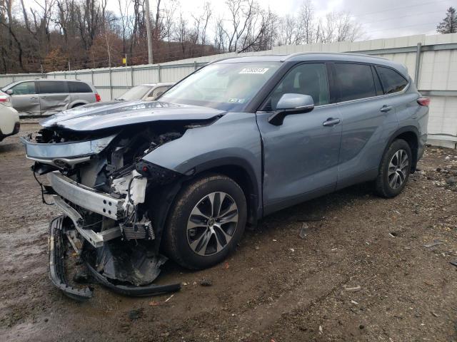 5TDGZRBH6NS221683 - 2022 TOYOTA HIGHLANDER XLE BLUE photo 1