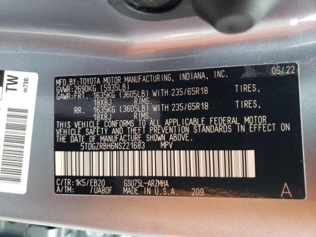 5TDGZRBH6NS221683 - 2022 TOYOTA HIGHLANDER XLE BLUE photo 13