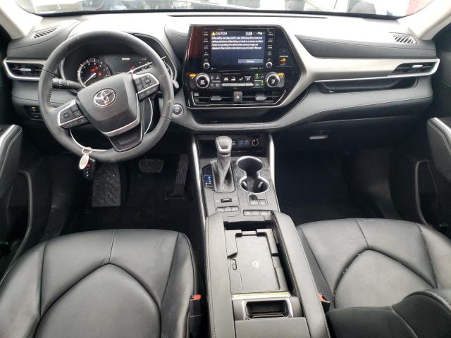 5TDGZRBH6NS221683 - 2022 TOYOTA HIGHLANDER XLE BLUE photo 8