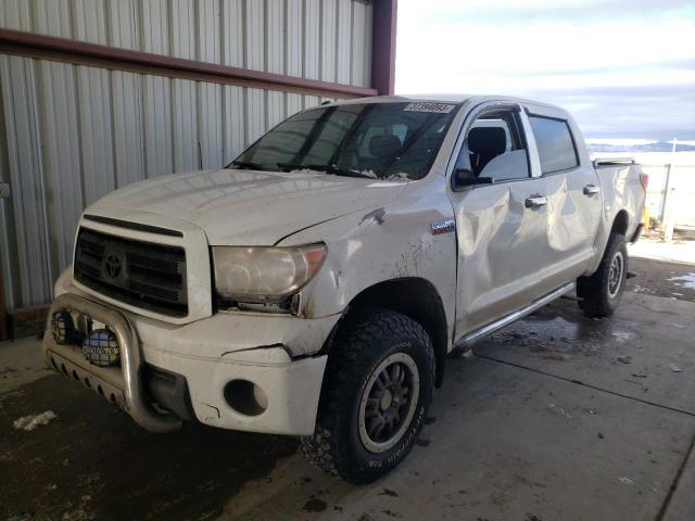 5TFDW5F12CX229434 - 2012 TOYOTA TUNDRA CREWMAX SR5 WHITE photo 1