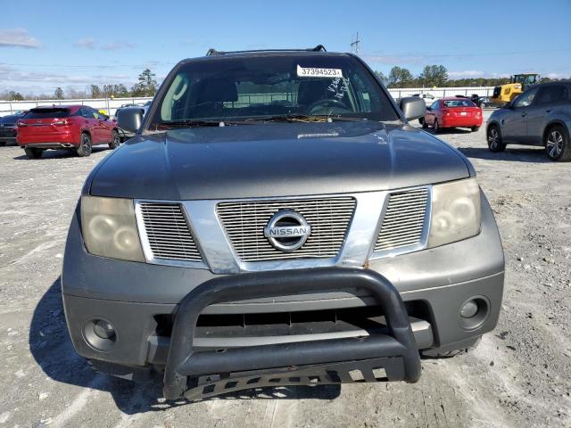 5N1AR18U85C732160 - 2005 NISSAN PATHFINDER LE ნაცრისფერი ფოტო 5