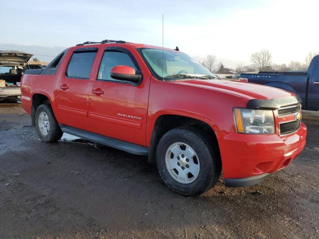 3GNTKEE32BG177971 - 2011 CHEVROLET AVALANCHE LS RED photo 4