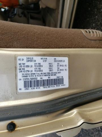 1C4GP64L7WB609262 - 1998 CHRYSLER TOWN & COU LXI GOLD photo 10