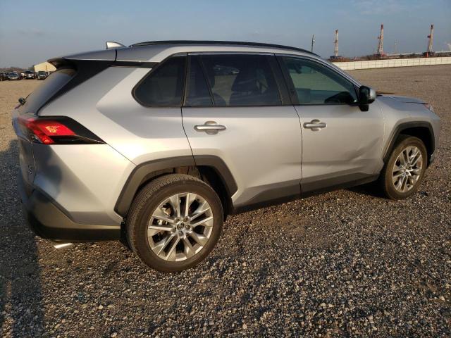 JTMA1RFV8LD528987 - 2020 TOYOTA RAV4 XLE PREMIUM SILVER photo 3