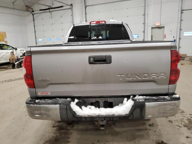 5TFUY5F18EX369405 - 2014 TOYOTA TUNDRA DOUBLE CAB SR/SR5 SILVER photo 6
