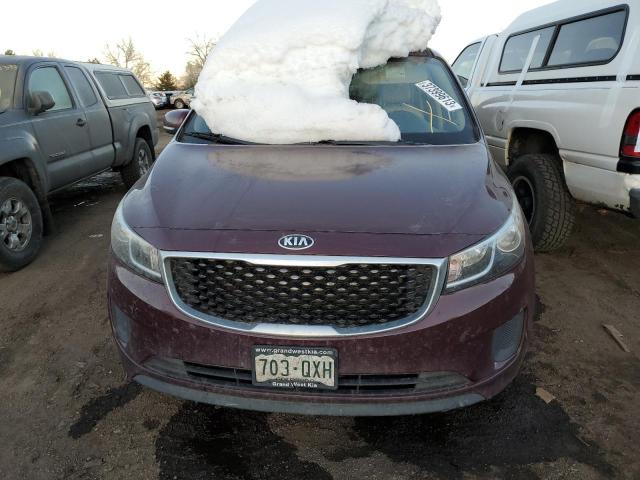 KNDMB5C19F6080577 - 2015 KIA SEDONA LX BURGUNDY photo 5