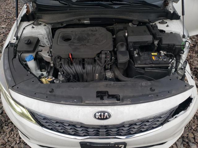 5XXGT4L39KG306974 - 2019 KIA OPTIMA LX WHITE photo 11