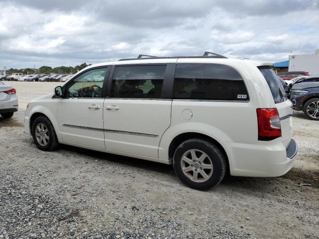 2C4RC1BG5DR638125 - 2013 CHRYSLER TOWN & COU TOURING WHITE photo 2