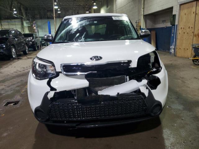 KNDJP3A54E7038115 - 2014 KIA SOUL + WHITE photo 5