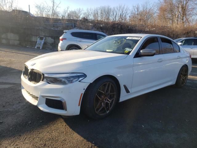 WBAJB9C5XJG464591 - 2018 BMW M550XI WHITE photo 1