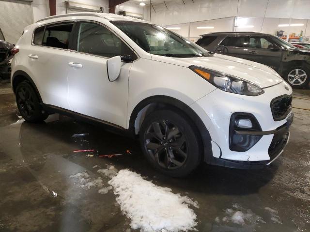 KNDP63AC3L7637872 - 2020 KIA SPORTAGE S WHITE photo 4