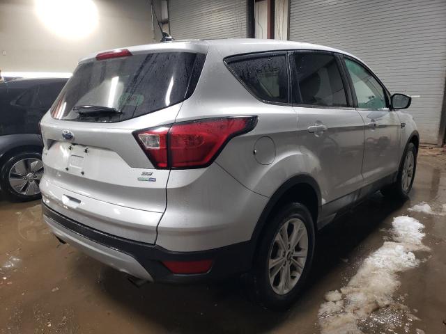 1FMCU9GD7KUA98045 - 2019 FORD ESCAPE SE SILVER photo 3