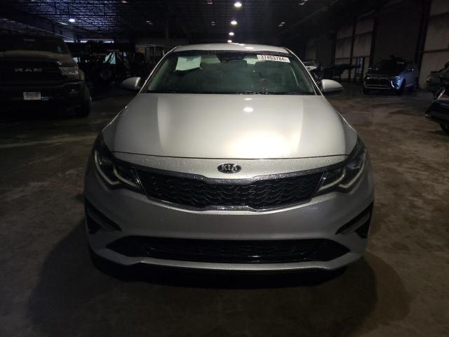 5XXGT4L36KG343657 - 2019 KIA OPTIMA LX SILVER photo 5