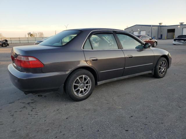 1HGCG564XWA259714 - 1998 HONDA ACCORD LX CHARCOAL photo 3