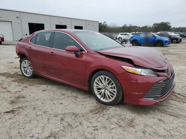 4T1BZ1HK3JU505238 - 2018 TOYOTA CAMRY XSE BURGUNDY photo 4