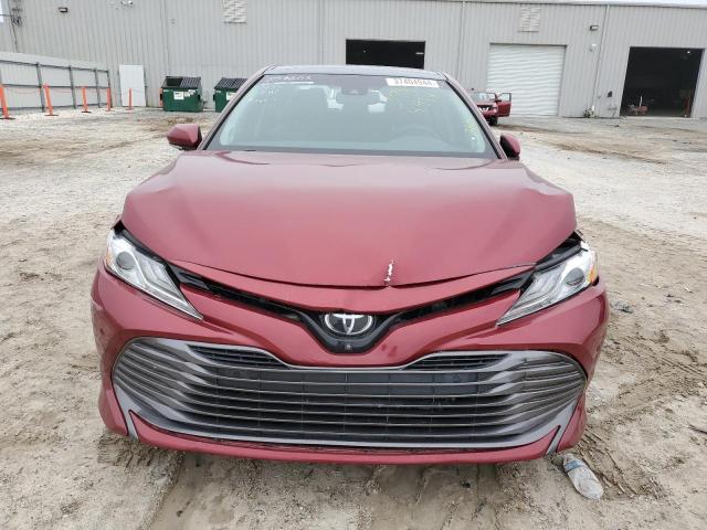 4T1BZ1HK3JU505238 - 2018 TOYOTA CAMRY XSE BURGUNDY photo 5