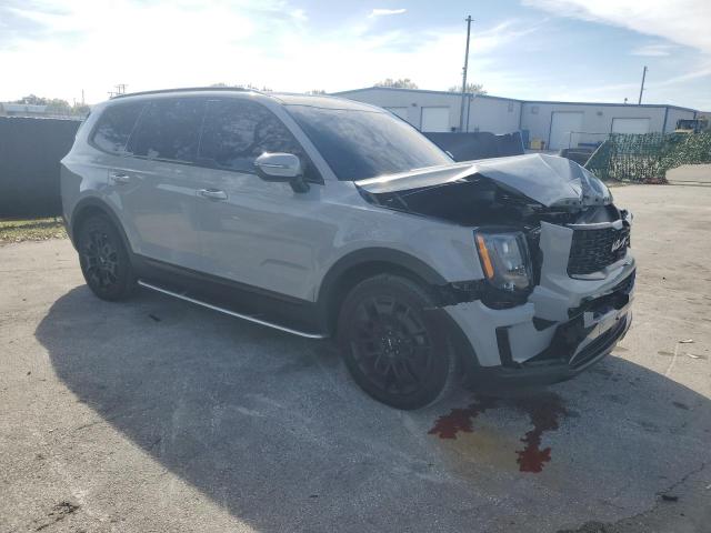 5XYP3DHC6NG272632 - 2022 KIA TELLURIDE EX GRAY photo 4