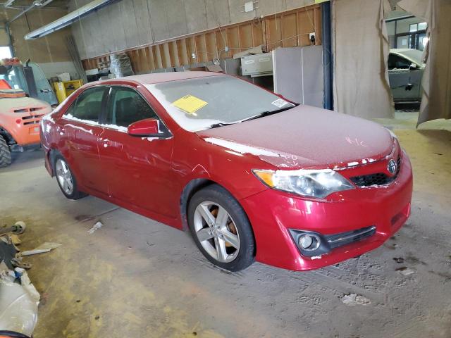 4T1BF1FK8CU580015 - 2012 TOYOTA CAMRY BASE RED photo 4