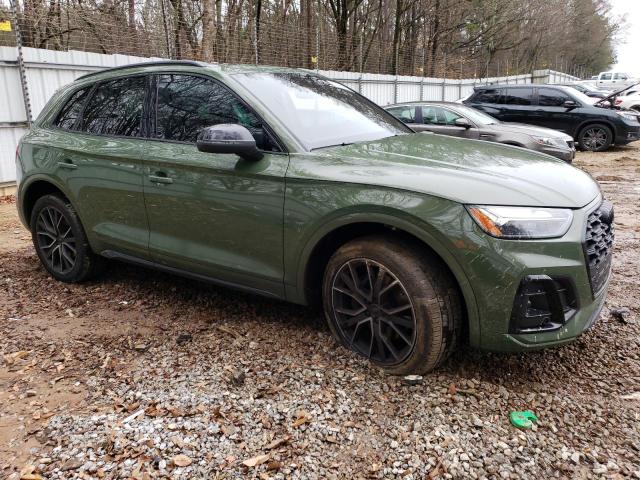 WA1B4AFY7M2112055 - 2021 AUDI SQ5 PREMIUM PLUS GREEN photo 4