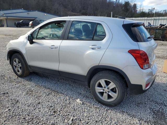 KL7CJNSB0JB722626 - 2018 CHEVROLET TRAX LS SILVER photo 2