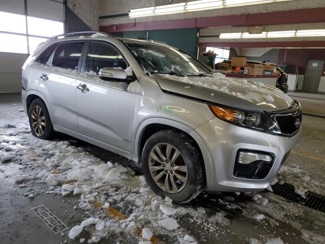 5XYKWDA29BG118950 - 2011 KIA SORENTO SX SILVER photo 4