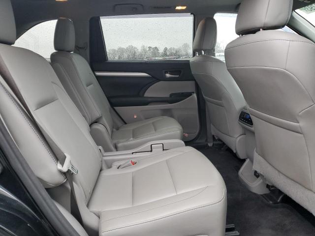 5TDKKRFH1GS152672 - 2016 TOYOTA HIGHLANDER XLE შავი ფოტო 11