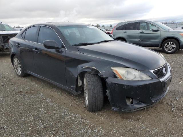 JTHCK262972018943 - 2007 LEXUS IS 250 BLACK photo 4