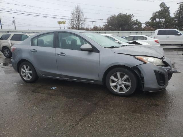 JM1BL1VG2B1415586 - 2011 MAZDA 3 I GRAY photo 4