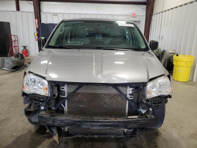 2C4RDGBG6DR795663 - 2013 DODGE GRAND CARA SE SILVER photo 5