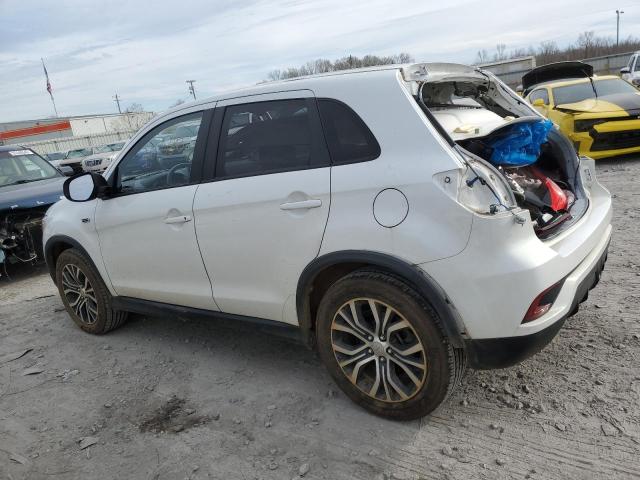 JA4AP3AU7JU004926 - 2018 MITSUBISHI OUTLANDER ES თეთრი ფოტო 2