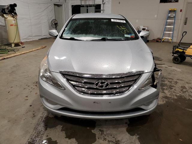 5NPEC4AC7CH348141 - 2012 HYUNDAI SONATA SE SILVER photo 5