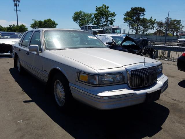 1LNLM82W0TY720935 - 1996 LINCOLN TOWN CAR SIGNATURE  photo 1