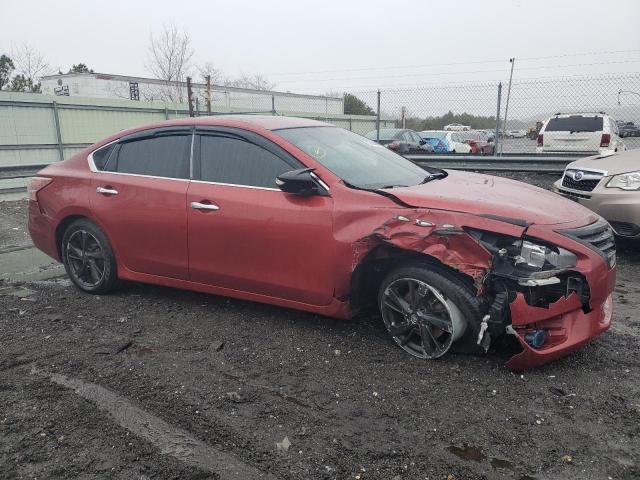 1N4AL3AP3DC168878 - 2013 NISSAN ALTIMA 2.5 RED photo 4