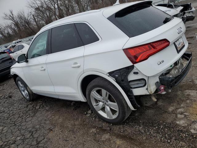 WA1BNAFY5K2079812 - 2019 AUDI Q5 PREMIUM PLUS WHITE photo 2