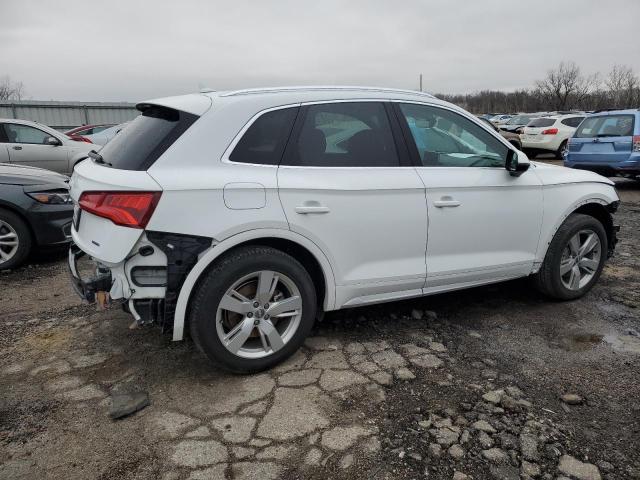 WA1BNAFY5K2079812 - 2019 AUDI Q5 PREMIUM PLUS WHITE photo 3