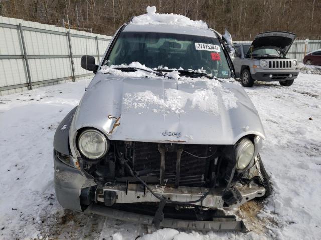 1J4GK48K95W615229 - 2005 JEEP LIBERTY SPORT SILVER photo 5