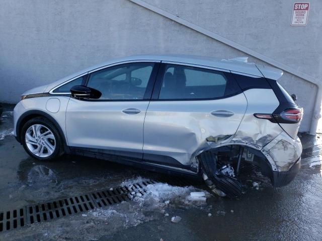 1G1FW6S01P4156889 - 2023 CHEVROLET BOLT EV 1LT SILVER photo 2